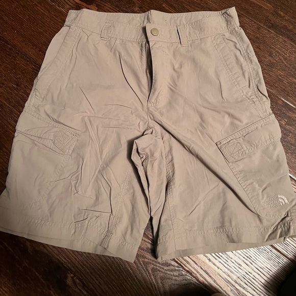 Men’s north face shorts - Picture 1 of 8